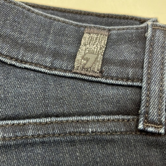 7 For All Mankind Gwenevere Mid Rise Size 25 - Picture 14 of 16